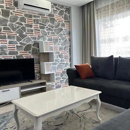 Gardenya Lara Hotel *
