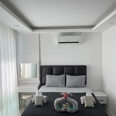 Gardenya Lara Hotel