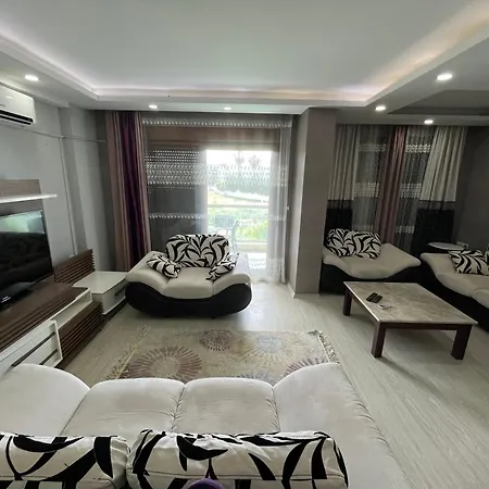 Gardenya Lara Hotel *