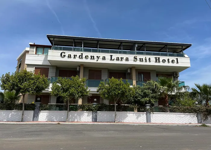 Gardenya Lara 酒店 *